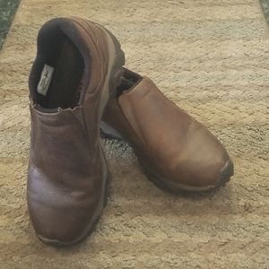 Merrel vibram size 8.5 mens shoes